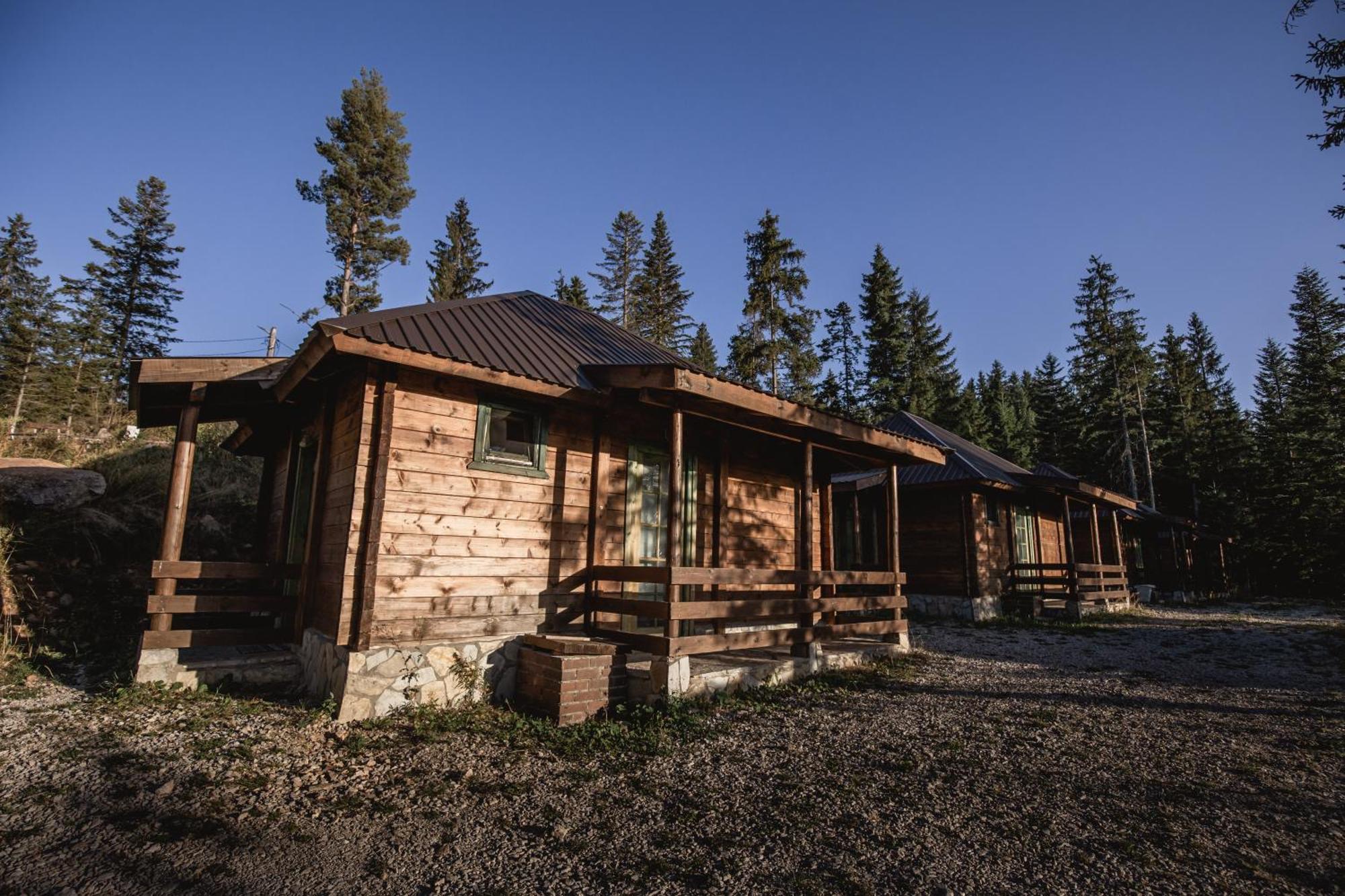 Jela Natural Resort Rozhajë Zewnętrze zdjęcie