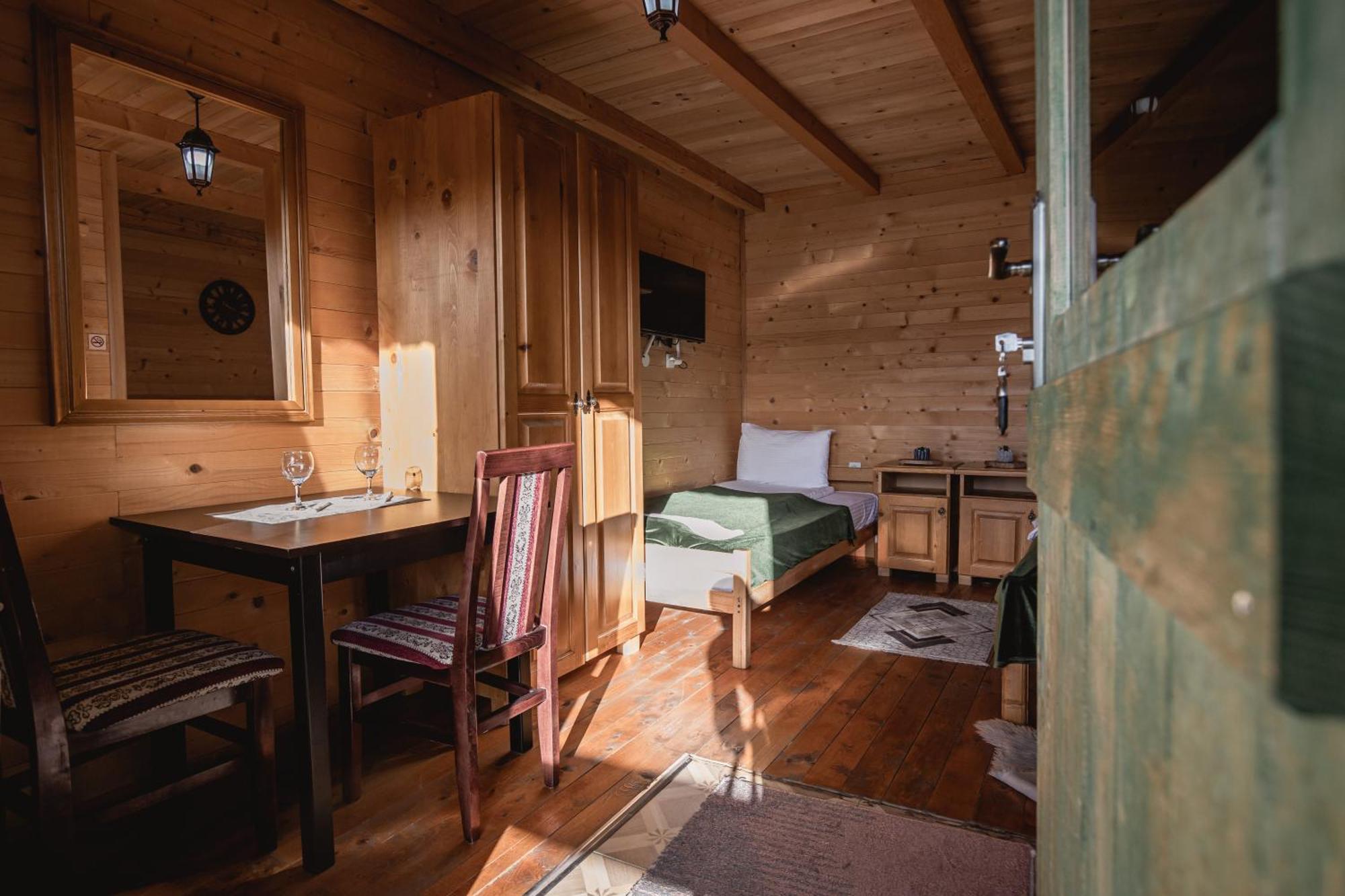 Jela Natural Resort Rozhajë Zewnętrze zdjęcie